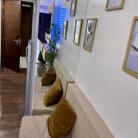 Woodland Elegance Retreat Symphony Of Artistry With Blazing Fast 300 Mbps Apartment Manila Exterior photo